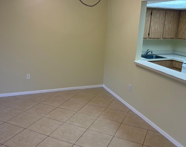 5530 Nw 44th Street - Photo Thumbnail 7