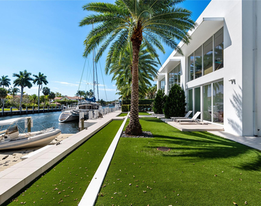500 Isle Of Capri Drive - Photo Thumbnail 34