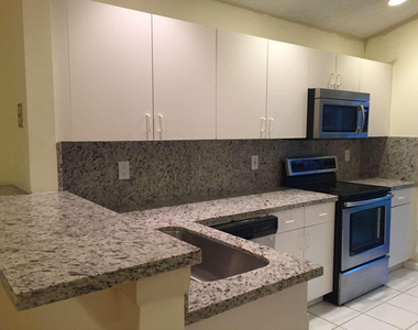 856 Stanton Drive - Photo Thumbnail 6