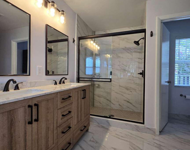 856 Stanton Drive - Photo Thumbnail 11