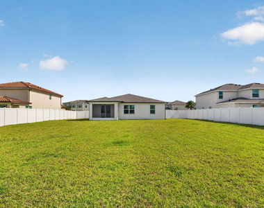 13275 Nw Copper Creek Drive - Photo Thumbnail 26