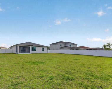 13275 Nw Copper Creek Drive - Photo Thumbnail 25