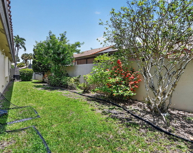 7690 Solimar Circle - Photo Thumbnail 30