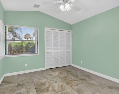 7690 Solimar Circle - Photo Thumbnail 20