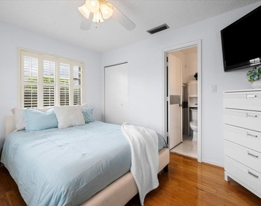1031 Citrus Way - Photo Thumbnail 20
