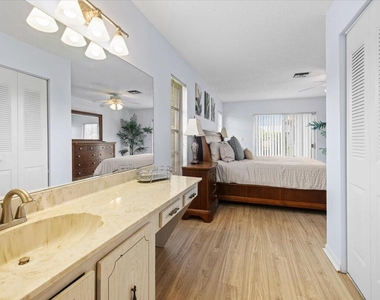 1031 Citrus Way - Photo Thumbnail 18