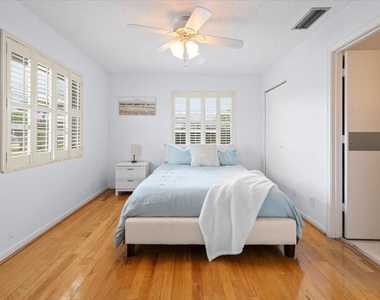 1031 Citrus Way - Photo Thumbnail 19