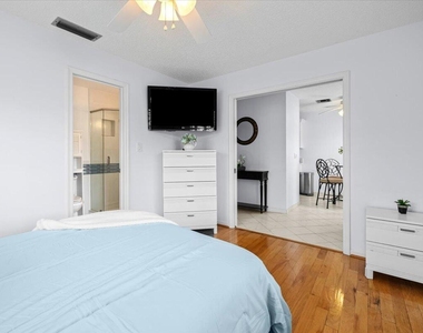 1031 Citrus Way - Photo Thumbnail 21
