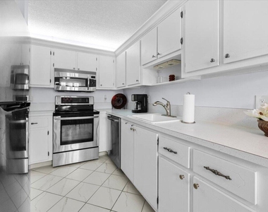 1031 Citrus Way - Photo Thumbnail 28