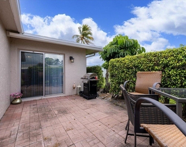 1031 Citrus Way - Photo Thumbnail 3