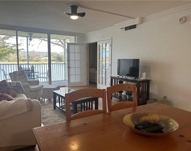 3150 N Course Lane - Photo Thumbnail 15