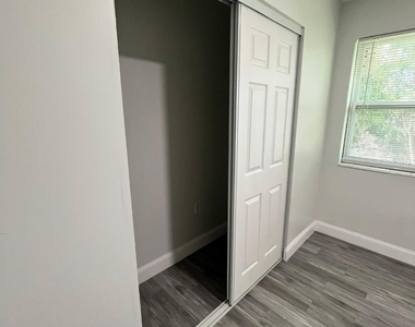 7511 Venetian Street - Photo Thumbnail 19