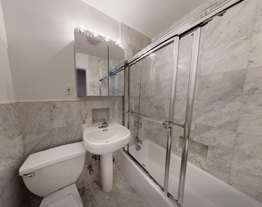 440 East 78th Street - Photo Thumbnail 6