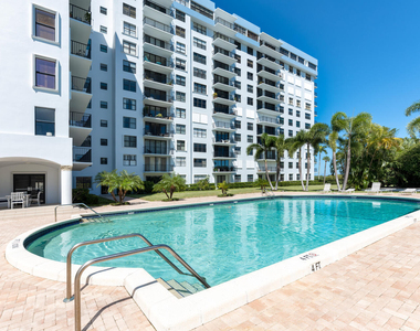 3800 Washington Road - Photo Thumbnail 4