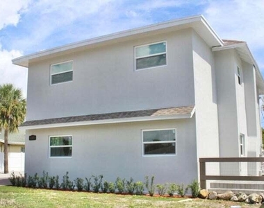305 Cypress Drive - Photo Thumbnail 4