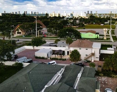 305 Cypress Drive - Photo Thumbnail 11