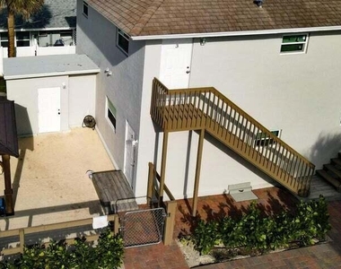 305 Cypress Drive - Photo Thumbnail 10