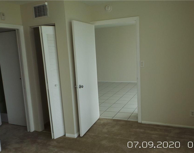 2651 S Course Drive - Photo Thumbnail 13