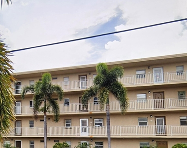 300 Ne 26th Avenue - Photo Thumbnail 10