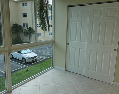 300 Ne 26th Avenue - Photo Thumbnail 6