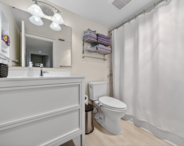 218 Ne Edgewater Drive - Photo Thumbnail 38