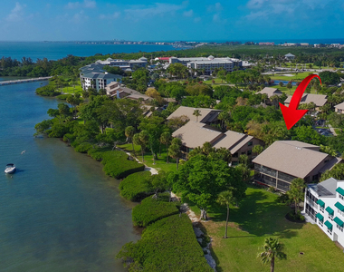 218 Ne Edgewater Drive - Photo Thumbnail 11