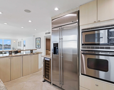 511 Bayshore Drive - Photo Thumbnail 22