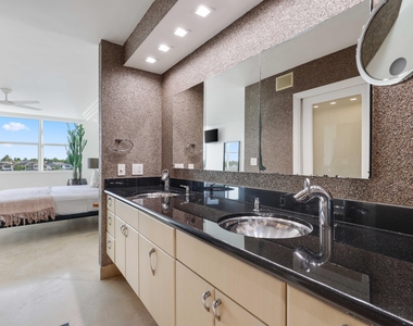 511 Bayshore Drive - Photo Thumbnail 15