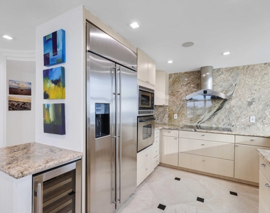 511 Bayshore Drive - Photo Thumbnail 19