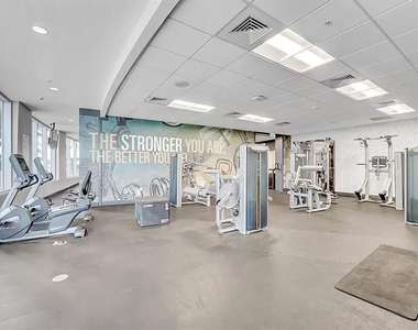 1750 N Bayshore Drive - Photo Thumbnail 17