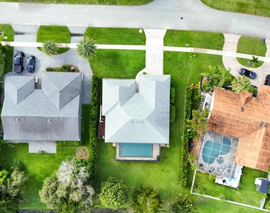 13471 Barberry Drive - Photo Thumbnail 26