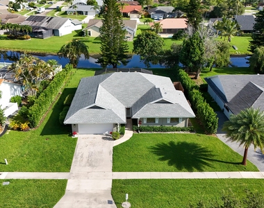 13471 Barberry Drive - Photo Thumbnail 3