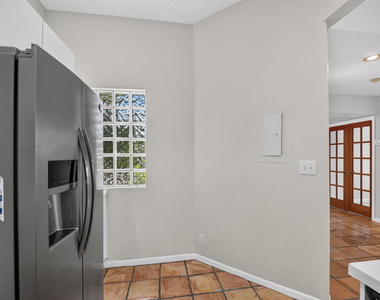 5451 Verona Drive - Photo Thumbnail 47