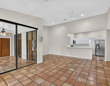 5451 Verona Drive - Photo Thumbnail 6