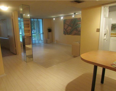 3660 Inverrary Drive - Photo Thumbnail 2