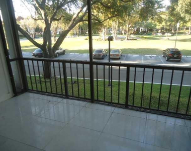 3660 Inverrary Drive - Photo Thumbnail 6