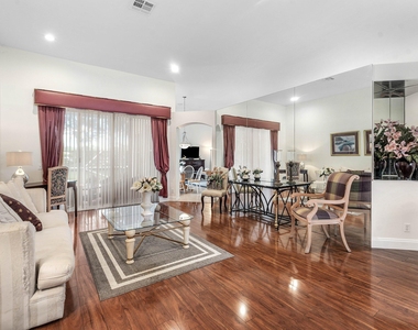 4378 Danielson Drive - Photo Thumbnail 5