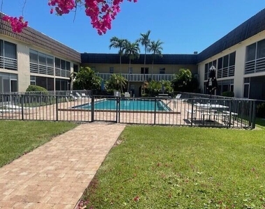 342 Southwind Drive - Photo Thumbnail 14