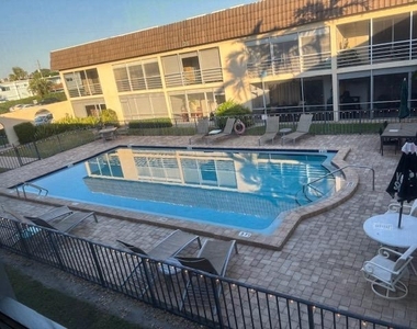 342 Southwind Drive - Photo Thumbnail 15