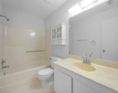 6371 Boca Circle - Photo Thumbnail 20