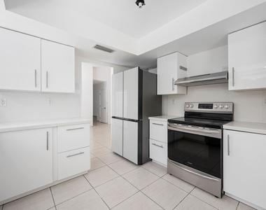 9515 Sw 118th Court - Photo Thumbnail 3
