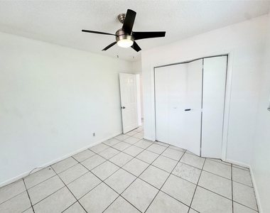 147 W 17th Street - Photo Thumbnail 9