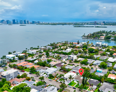 7528 Buccaneer Avenue - Photo Thumbnail 31