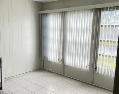 24 Abbey Lane - Photo Thumbnail 28