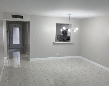 24 Abbey Lane - Photo Thumbnail 26