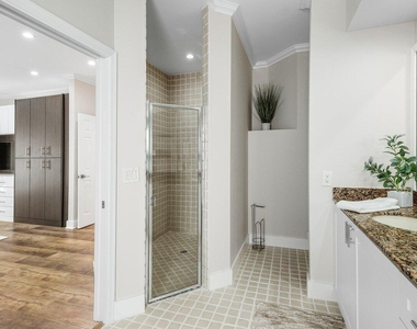 200 Ne 2nd Street - Photo Thumbnail 17