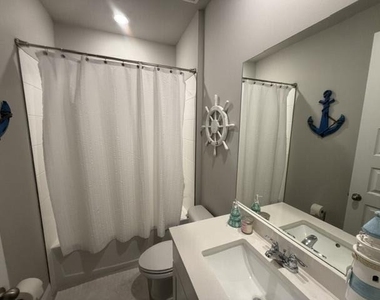 9044 Dahlia Circle - Photo Thumbnail 14
