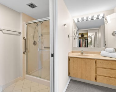 501 S Seas Drive - Photo Thumbnail 26