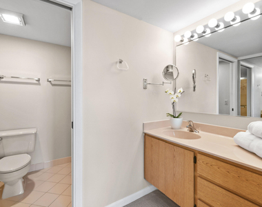 501 S Seas Drive - Photo Thumbnail 25