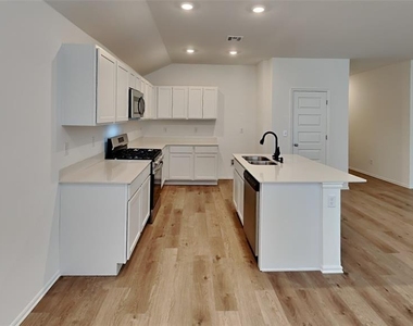 4013 Becky Lane - Photo Thumbnail 5
